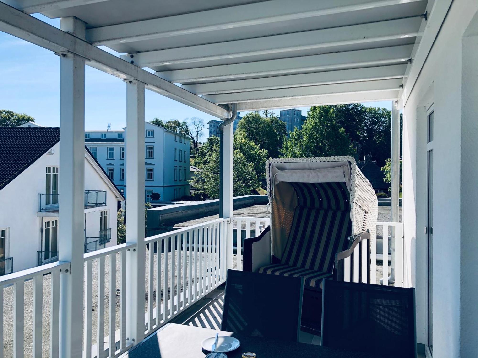 Ostseeurlaub-Goehren Ferienwohnung Sanddollar Im Haus Strandeck エクステリア 写真